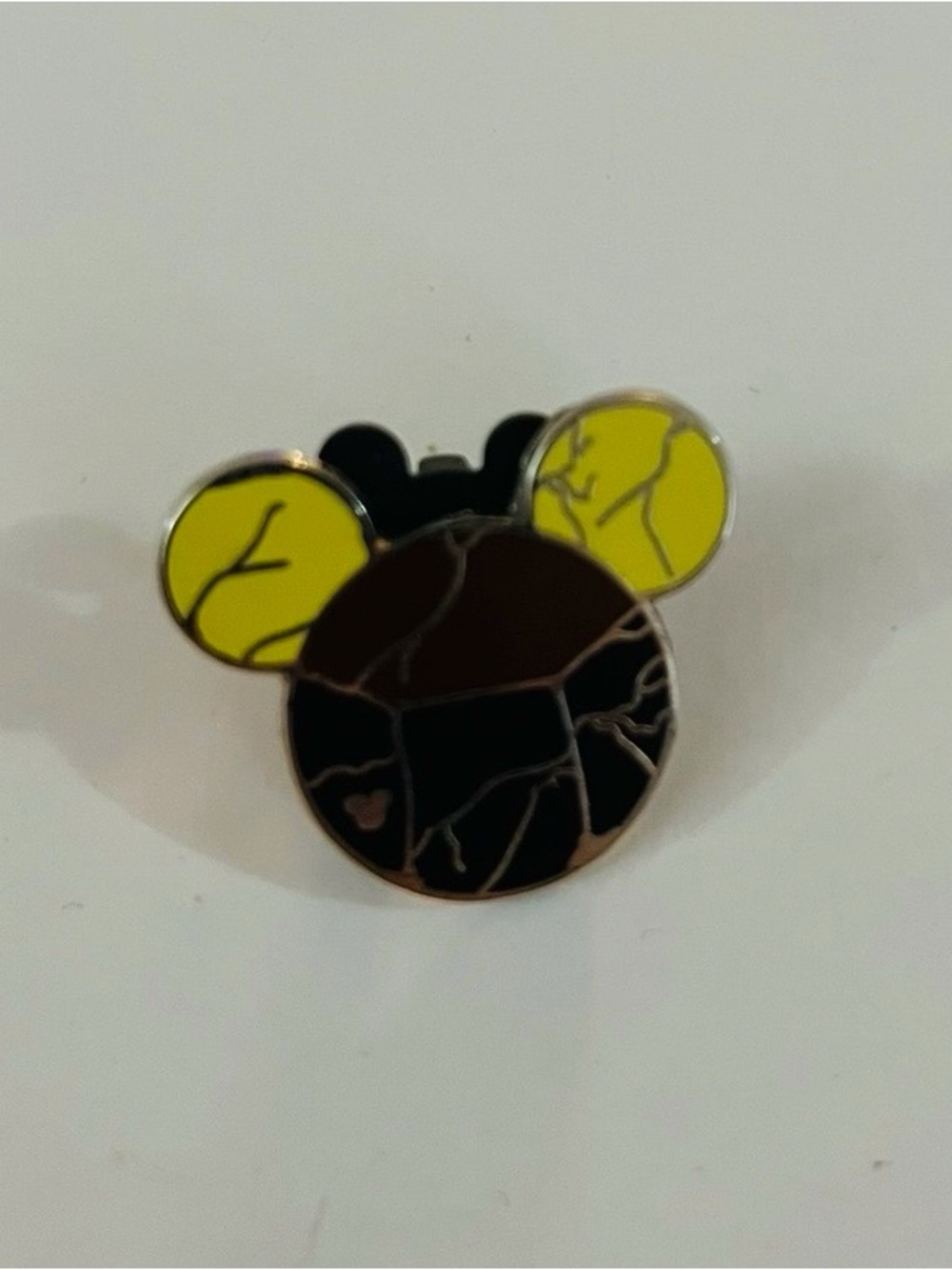 Disney Hidden Mickey Polynesian Resort Pin
